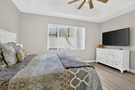 8070 Bellafiore Way Boynton Beach FL 33472