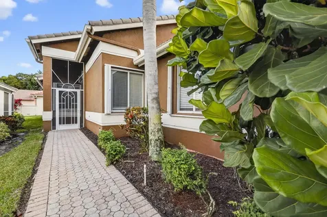 8070 Bellafiore Way Boynton Beach FL 33472