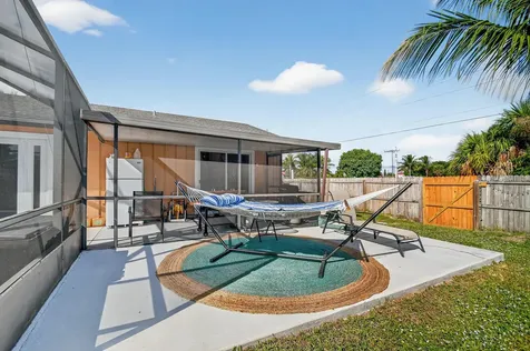 822 Florida Mango Road West Palm Beach FL 33406