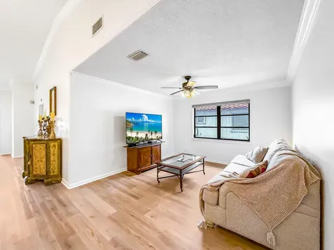 6367 Kings Gate Circle Delray Beach FL 33484