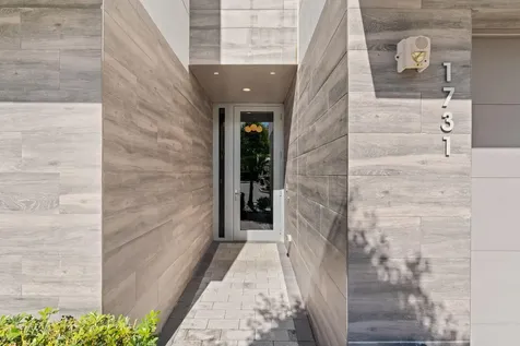 1731 Nw 40th Drive Boca Raton FL 33431