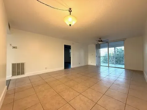 4570 Nw 18th Avenue Deerfield Beach FL 33064