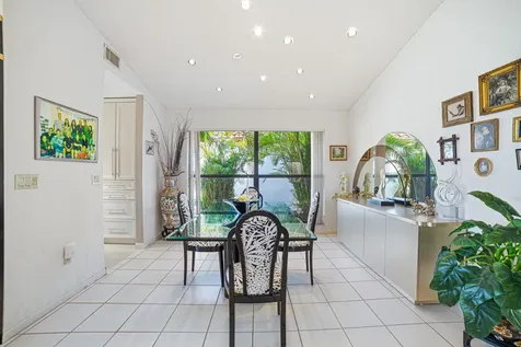 10826 White Aspen Lane Boca Raton FL 33428