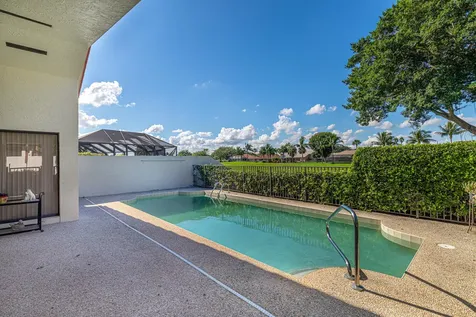 10826 White Aspen Lane Boca Raton FL 33428