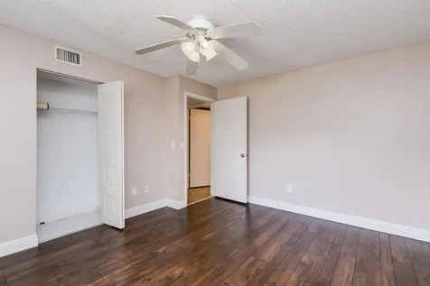 8535 Casa Del Lago Boca Raton FL 33433