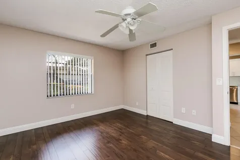 8535 Casa Del Lago Boca Raton FL 33433