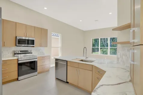 8957 Torcello Way Boynton Beach FL 33472