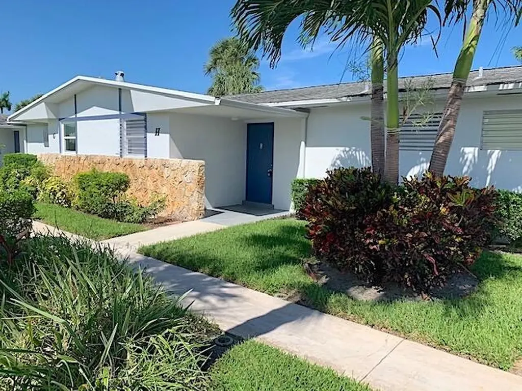 2667 Emory Drive Drive West Palm Beach FL 33415
