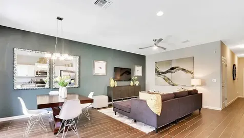 1027 Nw 40th Terrace Lauderhill FL 33313