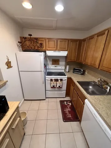 287 Suffolk G Boca Raton FL 33434