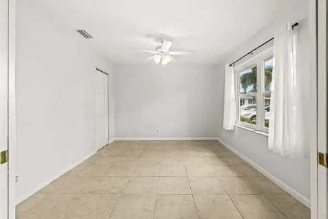 5074 Privet Place Delray Beach FL 33484