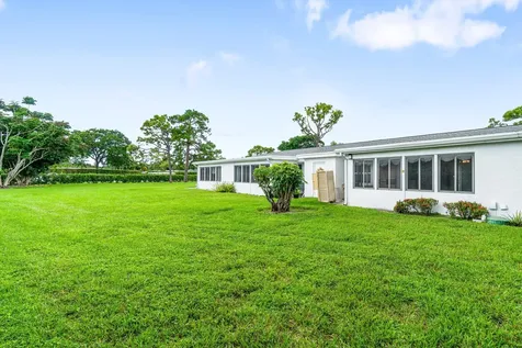5074 Privet Place Delray Beach FL 33484