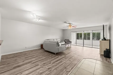 5074 Privet Place Delray Beach FL 33484