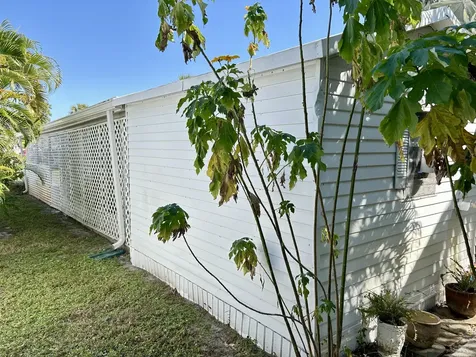 425 E Bougainvillea Drive Deerfield Beach FL 33442