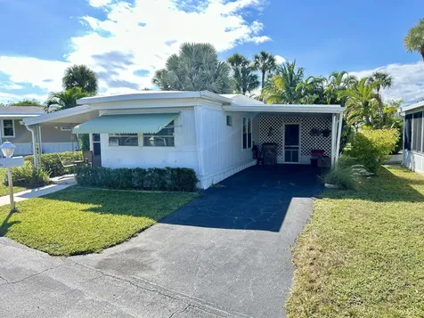 425 E Bougainvillea Drive Deerfield Beach FL 33442