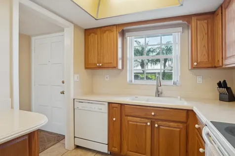 157 Atlantis Boulevard Atlantis FL 33462