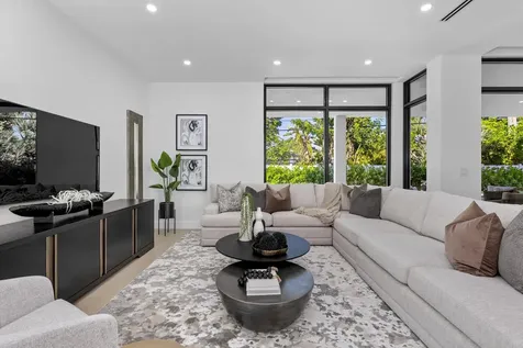 957 Sw 12th Street Boca Raton FL 33486