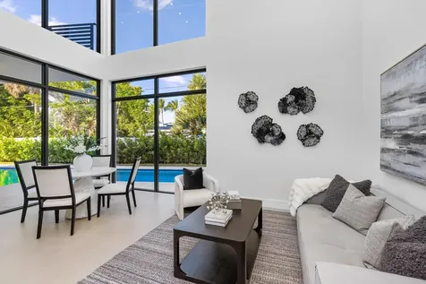 957 Sw 12th Street Boca Raton FL 33486