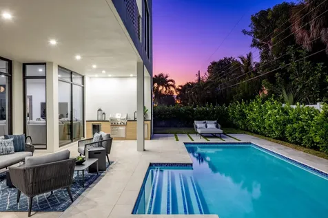 957 Sw 12th Street Boca Raton FL 33486