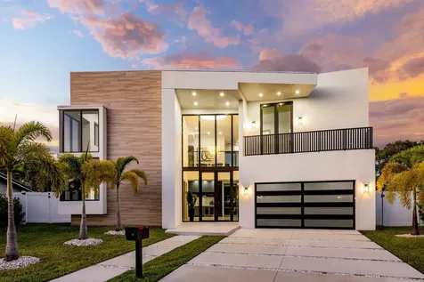 957 Sw 12th Street Boca Raton FL 33486