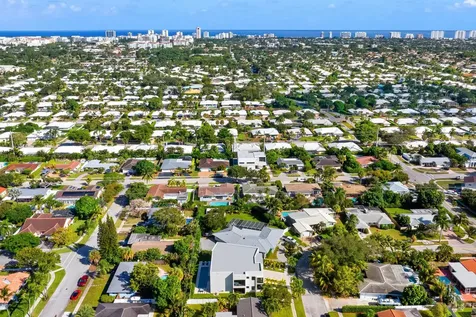 957 Sw 12th Street Boca Raton FL 33486