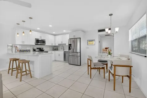 154 Valencia G Delray Beach FL 33446