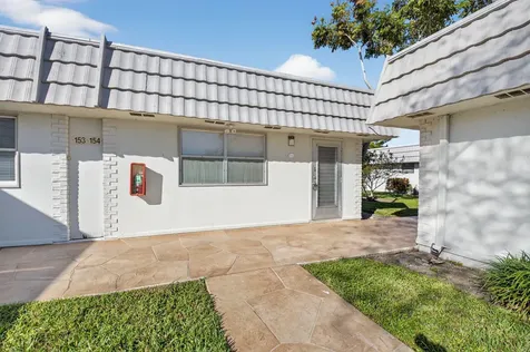 154 Valencia G Delray Beach FL 33446