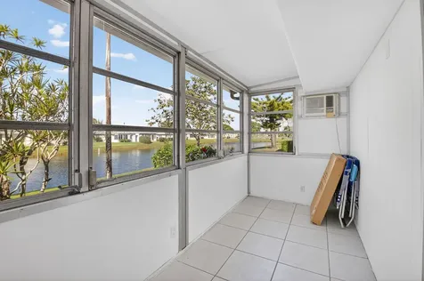 154 Valencia G Delray Beach FL 33446