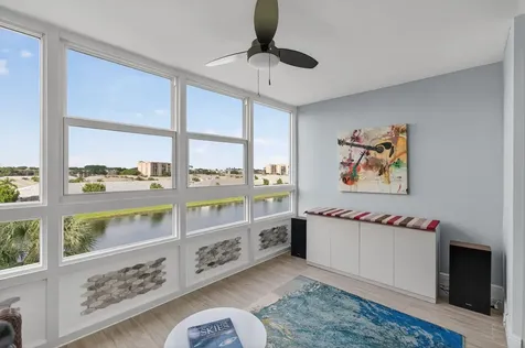 25 Abbey Lane Delray Beach FL 33446