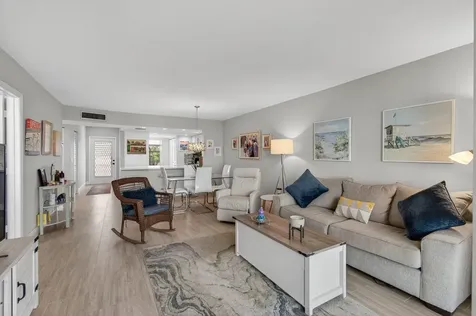 25 Abbey Lane Delray Beach FL 33446