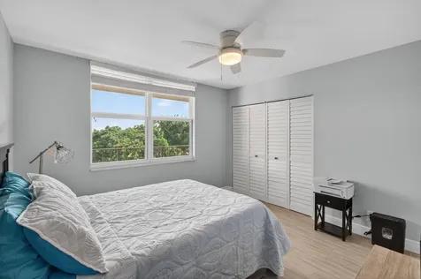 25 Abbey Lane Delray Beach FL 33446