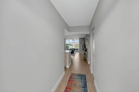 25 Abbey Lane Delray Beach FL 33446