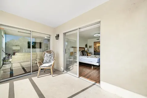 5540 Tamberlane Circle Palm Beach Gardens FL 33418