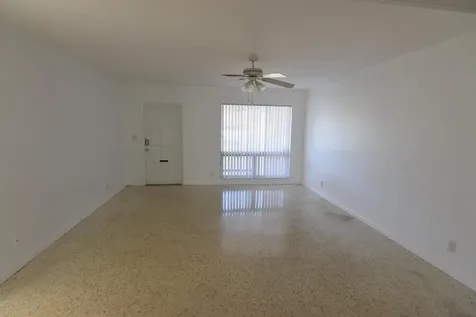 2472 NE 5th Avenue Boca Raton FL 33431