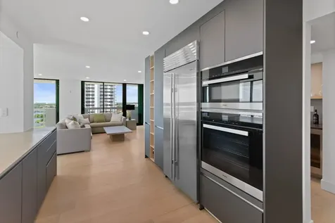 115 Lakeshore Drive North Palm Beach FL 33408