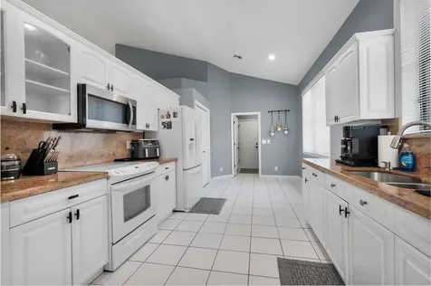 10393 Lexington Circle Boynton Beach FL 33436