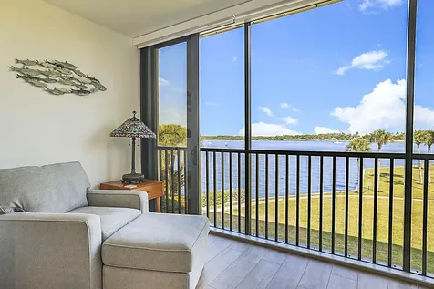 300 Intracoastal Place Tequesta FL 33469
