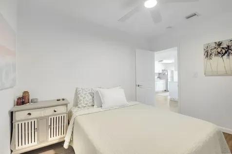 422 N H Street Lake Worth Beach FL 33460