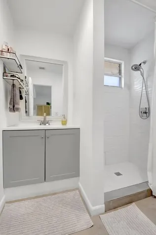 422 N H Street Lake Worth Beach FL 33460