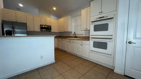 2937 SW Chatham Lane Port Saint Lucie FL 34953