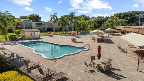 27 Abbey Lane Delray Beach FL 33446