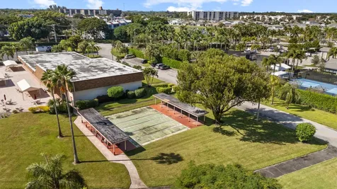 27 Abbey Lane Delray Beach FL 33446