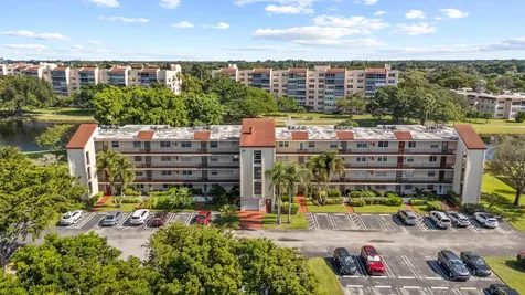 27 Abbey Lane Delray Beach FL 33446