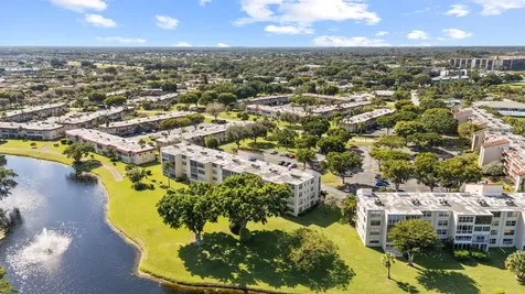 27 Abbey Lane Delray Beach FL 33446