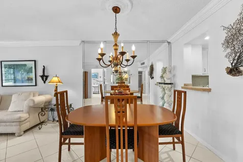 27 Abbey Lane Delray Beach FL 33446