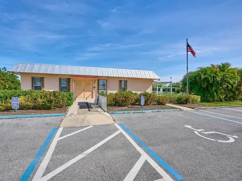 7829 Se Eagle Avenue Hobe Sound FL 33455