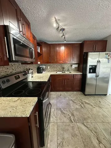 637 Executive Center Drive West Palm Beach FL 33401