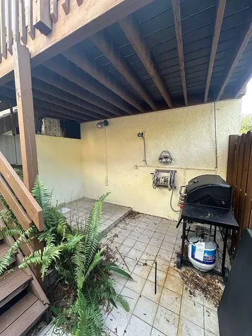 637 Executive Center Drive West Palm Beach FL 33401