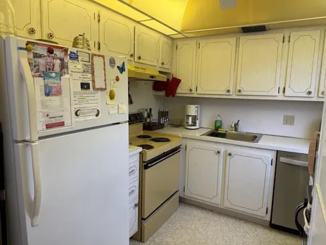 132 Newport I Deerfield Beach FL 33442