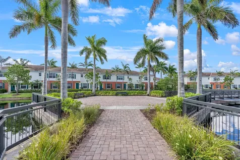 621 Sw 2nd Drive Pompano Beach FL 33060